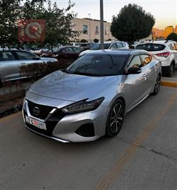 Nissan Maxima